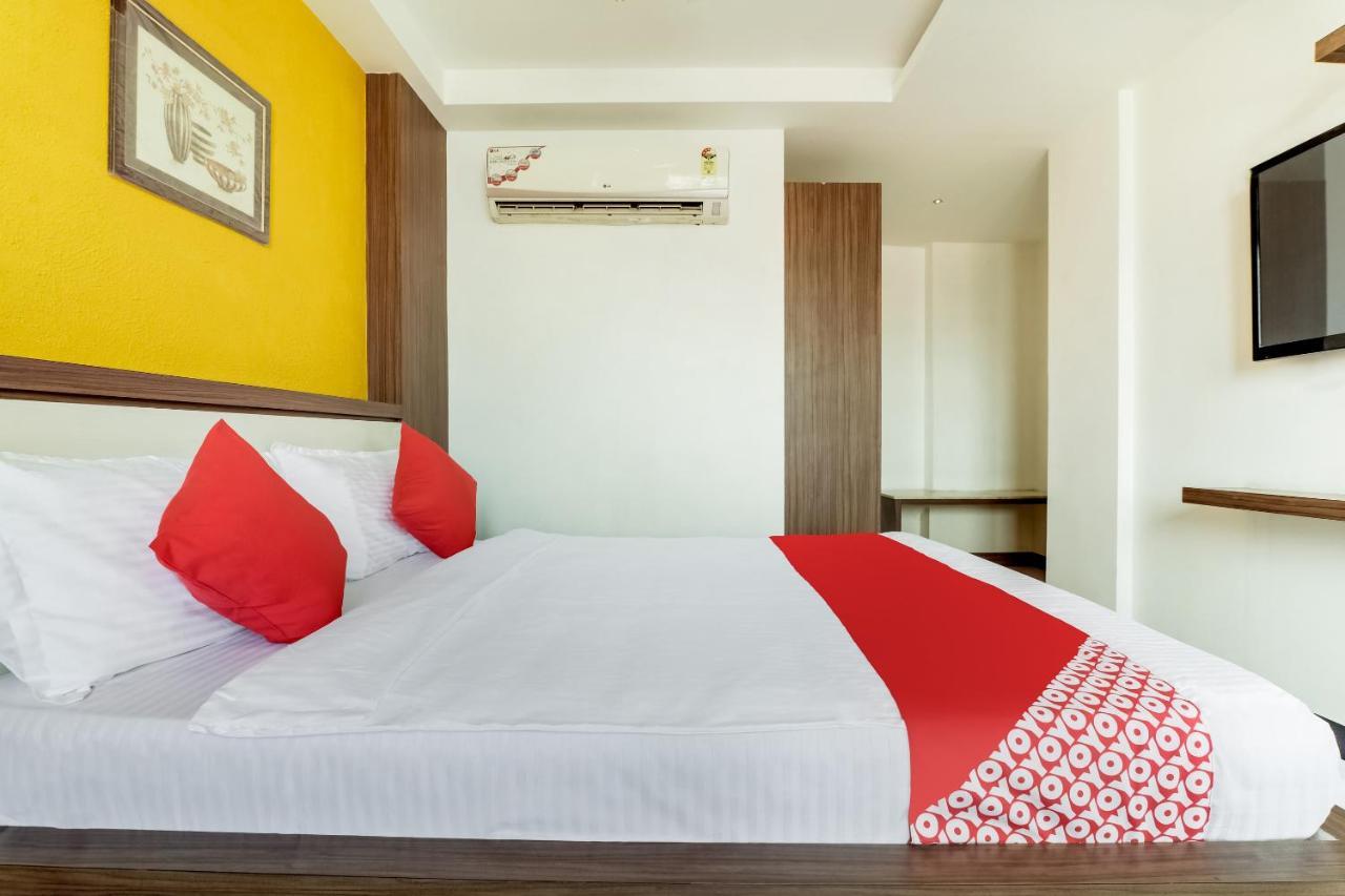 Oyo 61247 Hotel Vijayalakshmi 蒂鲁布尔 外观 照片